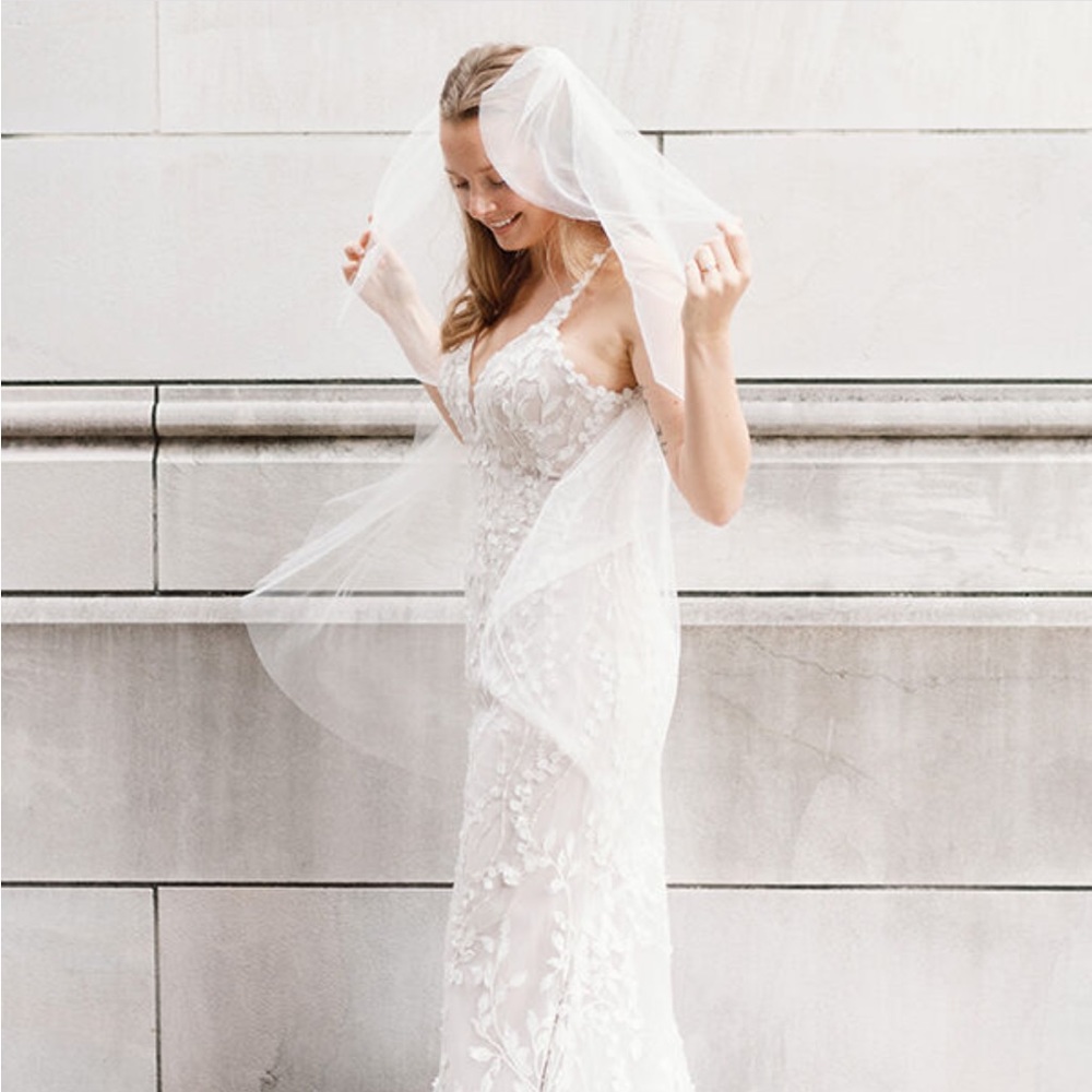 Luxe Tulle Fingertip Veil Vow’d